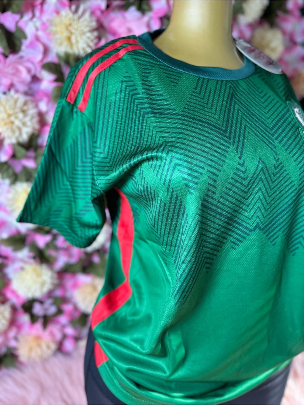 Unisex Mexico Green Men's Soccer Jersey - Team Graphic Short Sleeve Shirt - Picture 7 of 7